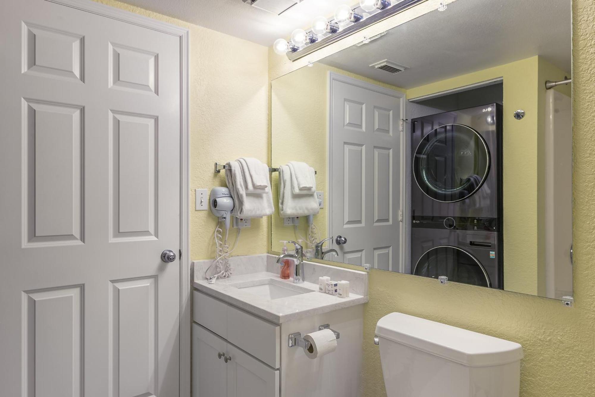 Sunrise Suites Saint Lucia Suite #201 Key West Bilik gambar