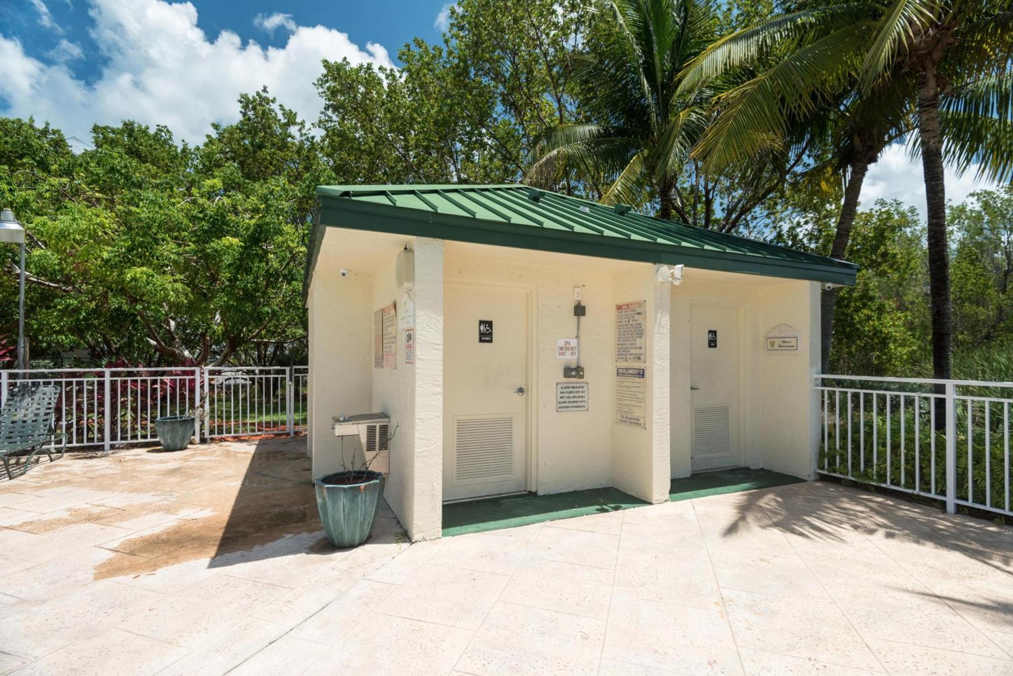 Sunrise Suites Saint Lucia Suite #201 Key West Bilik gambar