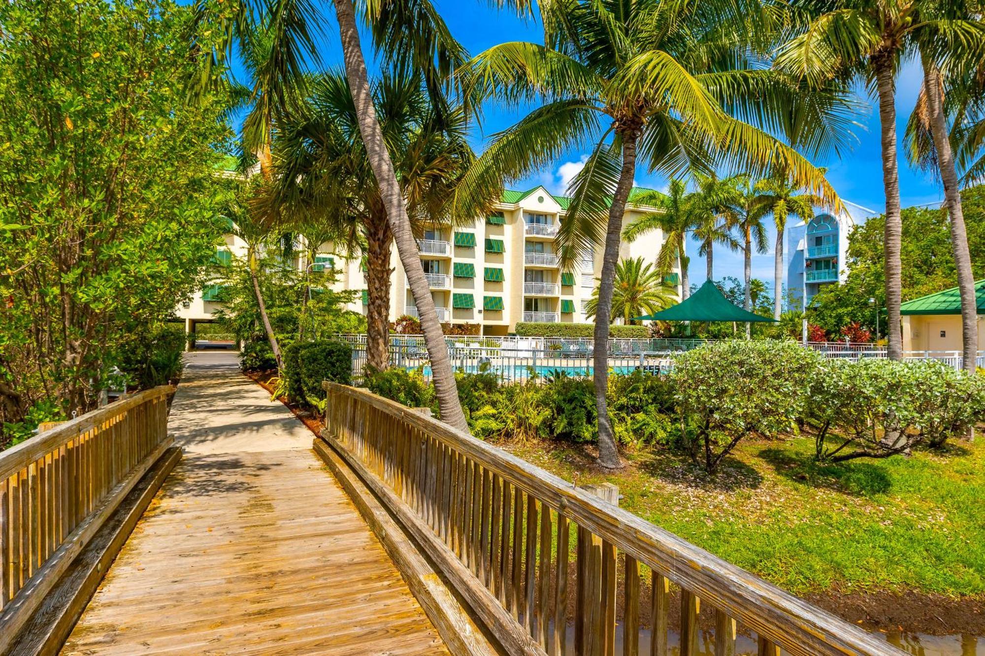 Sunrise Suites Saint Lucia Suite #201 Key West Bilik gambar